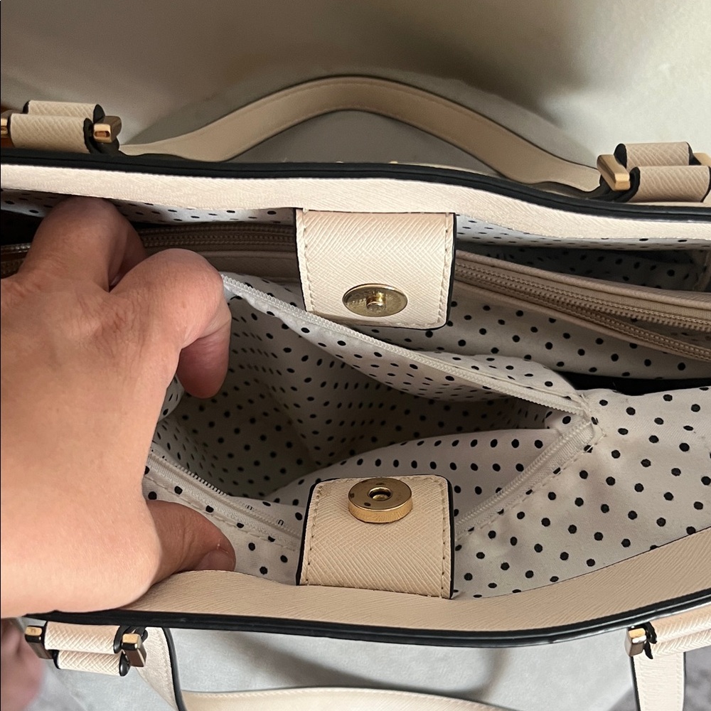Vanessa Williams Cream Tote Bag with Double Straps - Picture 7 of 14